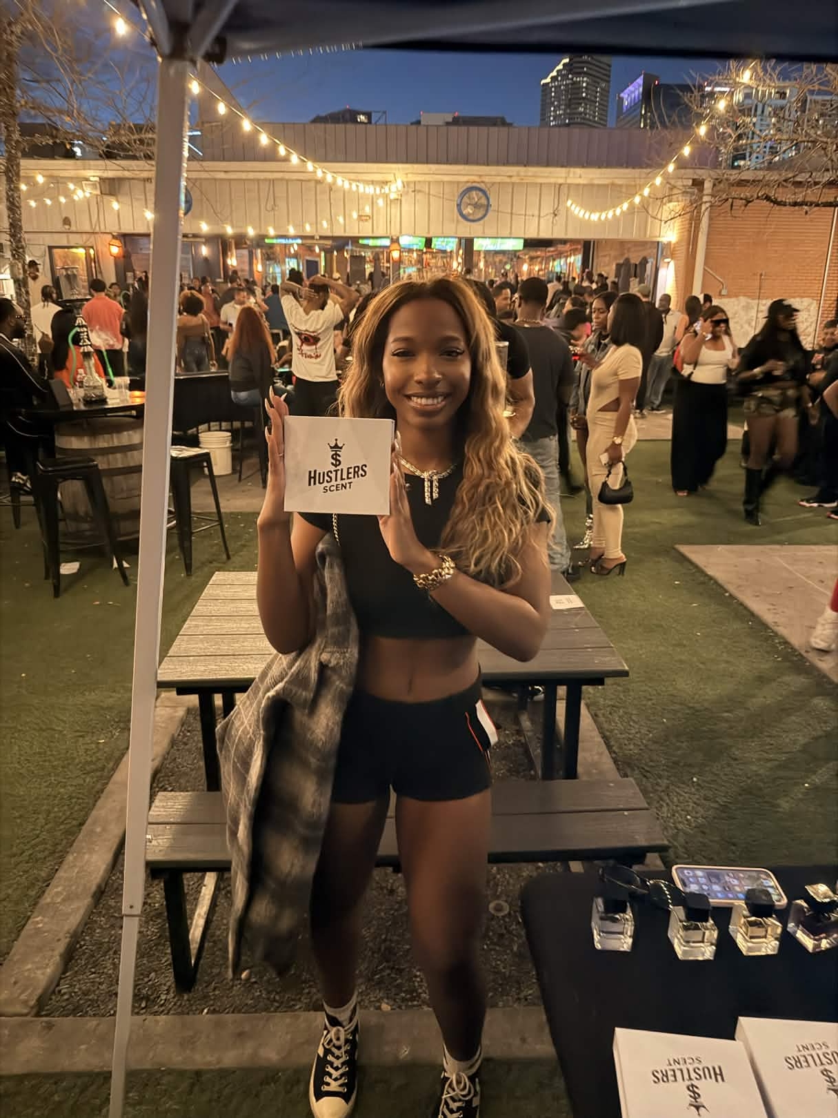 Customer photo 3